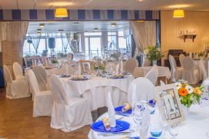 Εστιατόριο ή άλλο μέρος για φαγητό στο Hotel Restaurant De La Plage