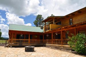 Hoone, kus hommikusöögiga majutusasutus asub