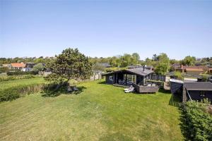 an aerial view of a large yard with a house at SL203-Slagelse-Strandvaenget-46 in Slagelse