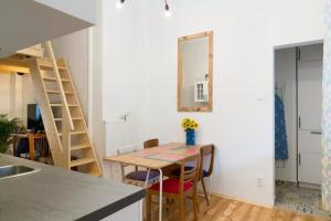 Zdjęcie z galerii obiektu WSTApartments RetroFunky w Warszawie