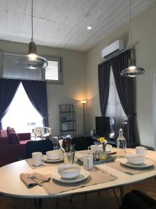 Φωτογραφία από το άλμπουμ του Spiegel Home Studio σε Semarang