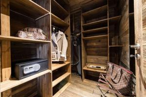 Kuchyň nebo kuchyňský kout v ubytování Le Chalet Blanc