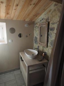 Ванная комната в Gite Les Douces