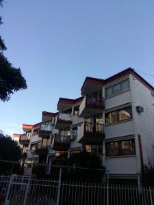 O edifício em que o apartamento se localiza