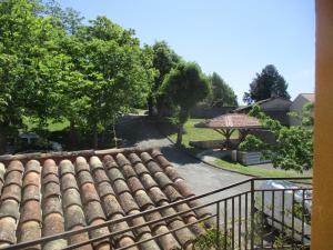 a view from the roof of a house at Douceur des bois du Quercy in Montcuq