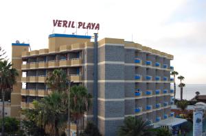 a building with a sign on top of it at BLUESEA Veril Playa in Playa del Ingles