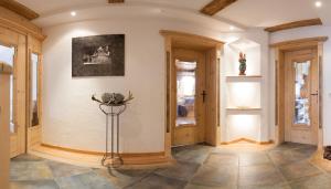 Zdjęcie z galerii obiektu Ferienhaus Alpina w Kals am Großglockner
