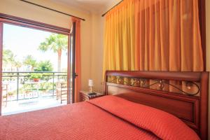 Postel nebo postele na pokoji v ubytování Erodios Villas 1 + 34 fotografií
