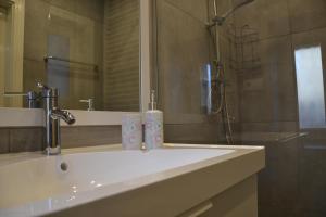 Łazienka w obiekcie Apartament Paderewskiego 11