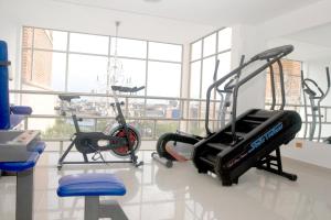 Das Fitnesscenter und/oder die Fitnesseinrichtungen in der Unterkunft Hotel Calima Real