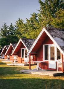 a row of cottages in a row at Fårup Skovbrynet in Saltum