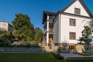Budynek, w którym mieści się apartament