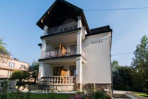 Budynek, w którym mieści się apartament