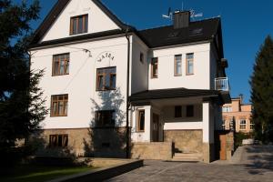 Budynek, w którym mieści się apartament