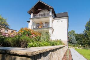 Budynek, w którym mieści się apartament
