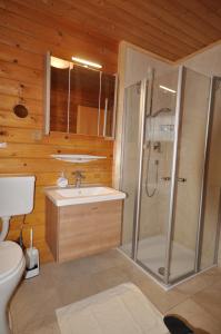 Koupelna v ubytování Chalet Edelweiss