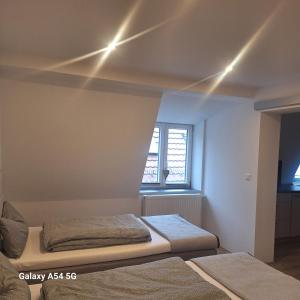 เตียงในห้องที่ Sonne 4