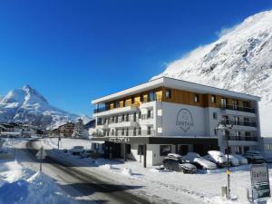 Widok na góry z tego hotelu