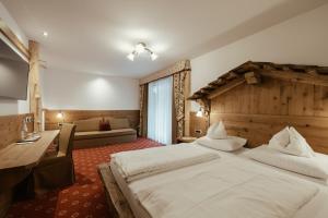 Gulta vai gultas numurā naktsmītnē Hotel Edda