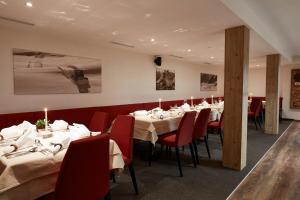 Restauracja lub miejsce do jedzenia w obiekcie Hotel Zontaja Superior