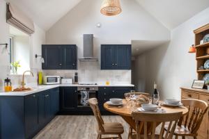 Gallery image of Bix Cottage in Henley on Thames +21 photos