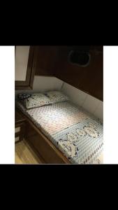 Llit o llits en una habitació de Junior Oğulcan Yachting