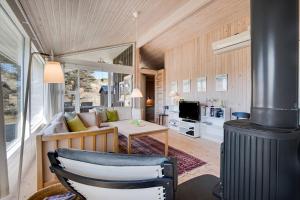 Gallery image of Summer House With Sea View In The Dunes in Pandrup