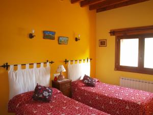 Postel nebo postele na pokoji v ubytování Balcon De Nut I y II