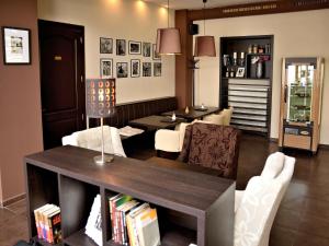 Istumisnurk majutusasutuses Hotel Atrium
