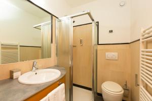 Koupelna v ubytování Hotel Touring