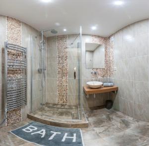 A bathroom at Ski apartmán CHOPOK JASNA Még 13 kép