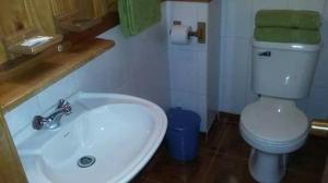 Kupatilo u objektu Hostal Costa Azul