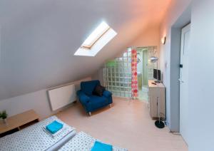 Posteľ alebo postele v izbe v ubytovaní Wilanowska Hostel