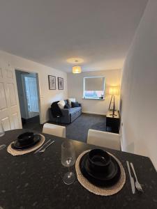 Gallery image of 32 riven road in Ketley