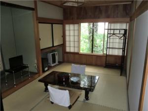 Gallery image of Onsen Minshuku Sakaeya in Shizukuishi