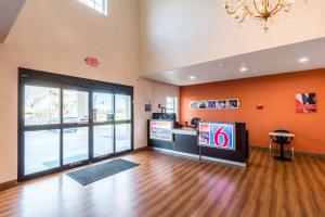 Fotografie z fotogalerie ubytování Motel 6-Jourdanton, TX v destinaci Jourdanton