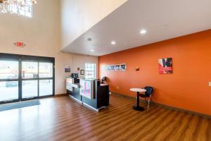 Vstupní hala nebo recepce v ubytování Motel 6-Jourdanton, TX