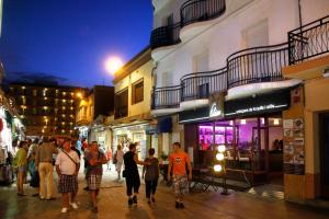 Hostia v ubytovaní Aparthotel Iris