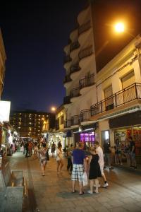 Hostia v ubytovaní Aparthotel Iris