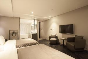 Gallery image of Hotel Gaden in Suwon