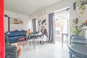 Posezení v ubytování Vistas de Lisboa Hostel