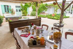 Gallery image of Bed and Breakfast La Cordonnerie in Villandraut