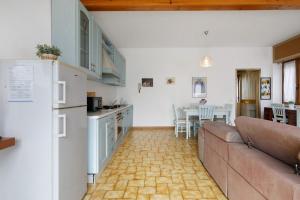 Gallery image of Brunate Large Apartment Near in Brunate