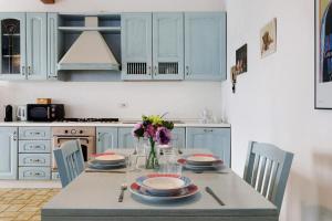 Gallery image of Brunate Large Apartment Near in Brunate