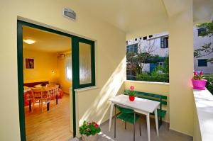 Fotografia z galérie ubytovania Apartments Joško v destinácii Makarska