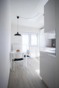 Kuchyňa alebo kuchynka v ubytovaní Haas Apartments