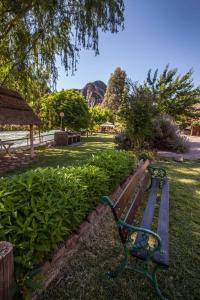 Vrt pred nastanitvijo Cabañas del Cerro