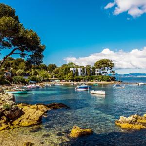 a group of boats docked in a body of water at Studio Rez de jardin Marina baie des Anges in Villeneuve-Loubet