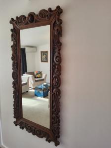 Gallery image of Honeymoon Cottage in Thames