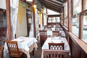 Restaurace v ubytování Albergo Perseo